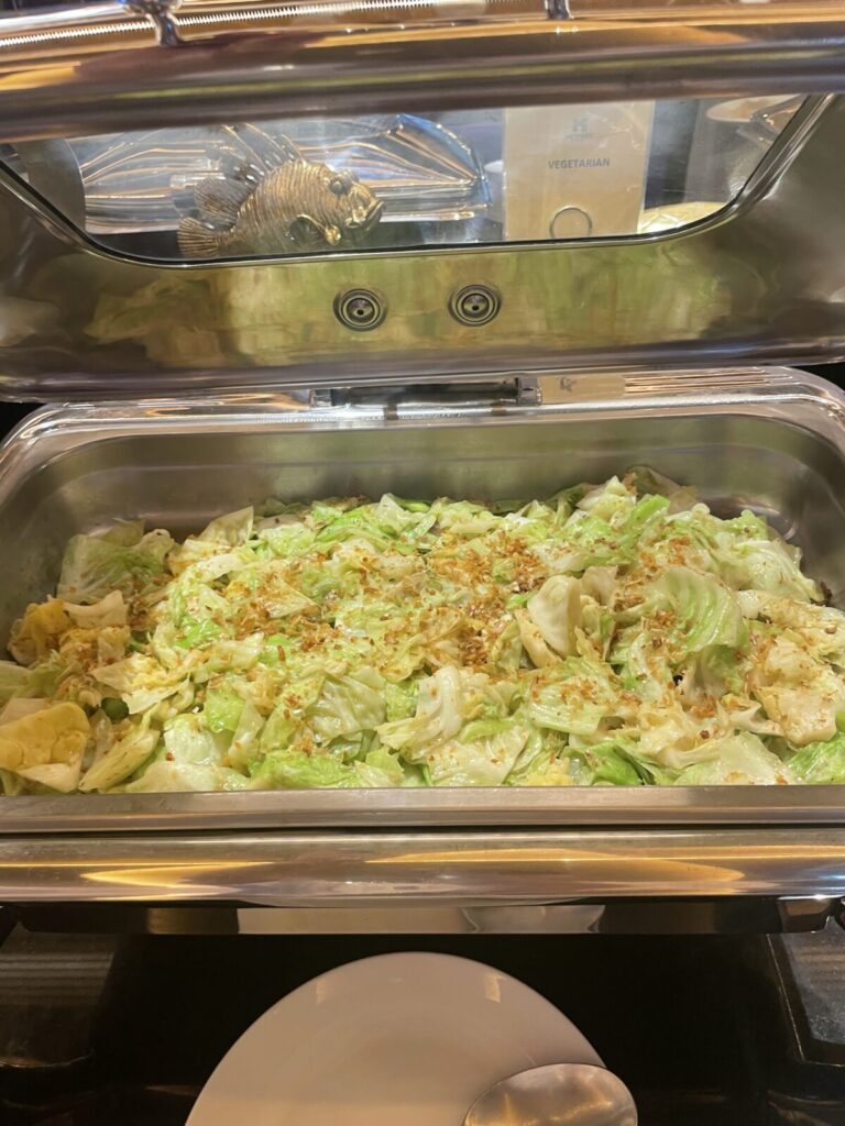 Garlic sautéed cabbage (vegetarian).