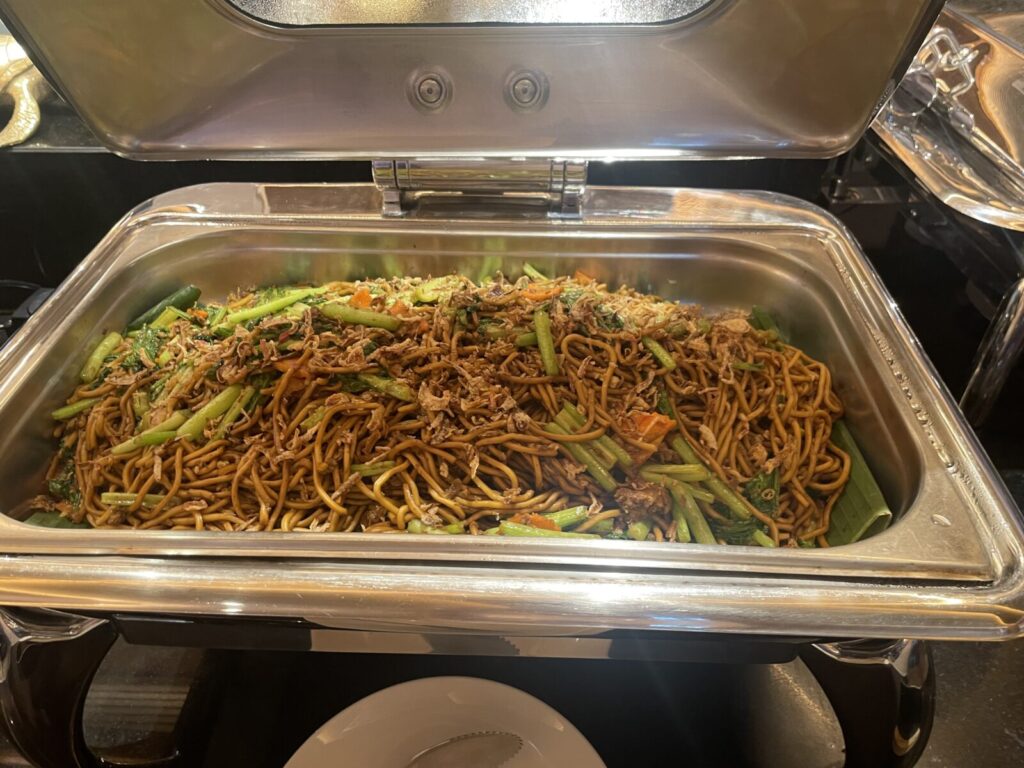 Soy-sauce fried noodles.
