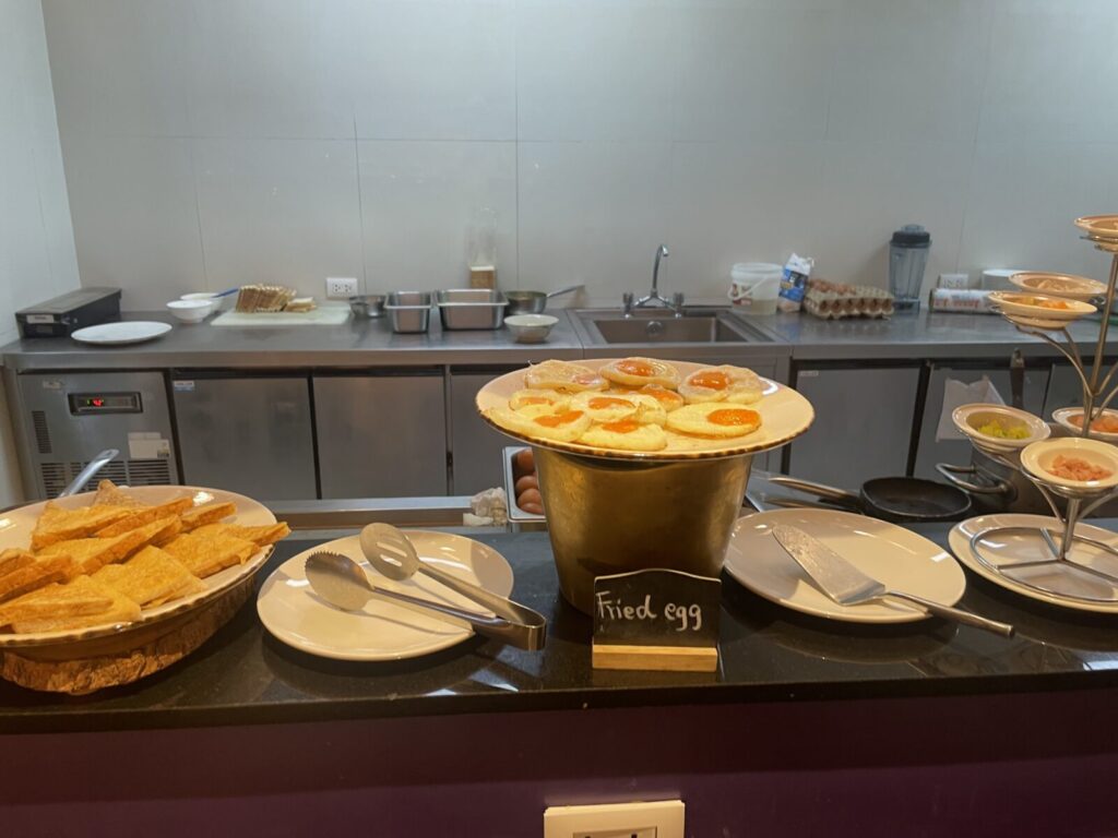 Fried egg station with ready-to-eat eggs